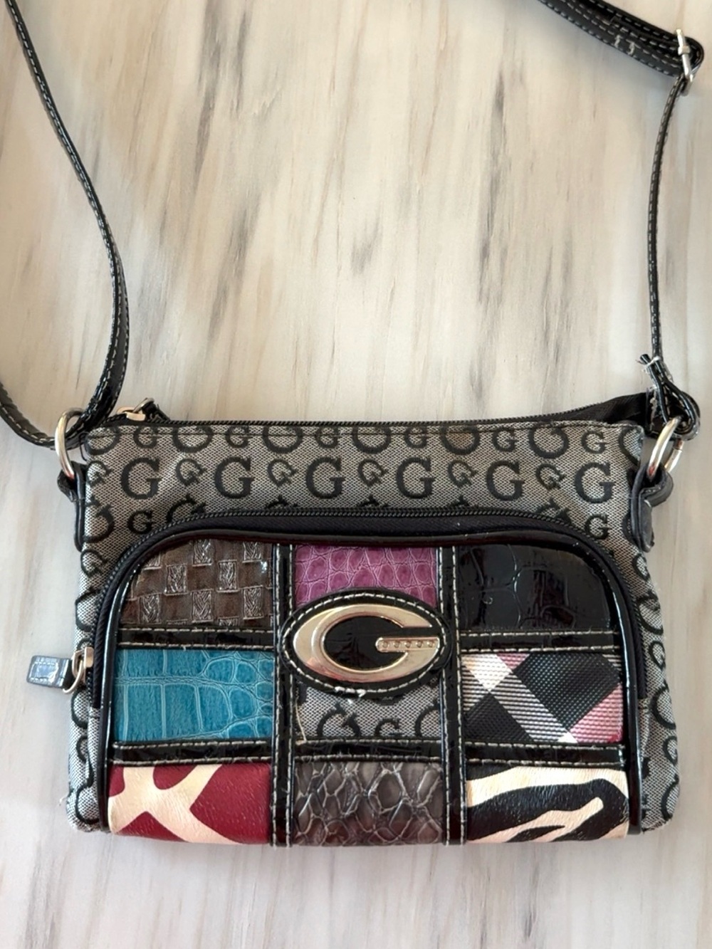 GUESS VINTAGE Y2K PATCHWORK CROSSBODY BAG G LOGO MCBLING